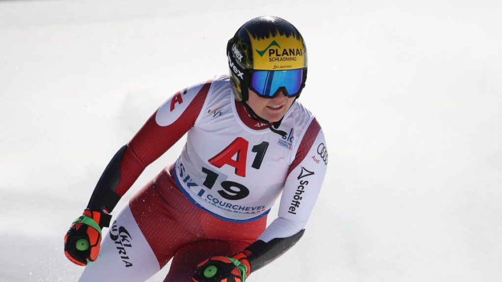 A1 auf den Trikots beim Damen Super G der alpinen Ski WM 2023 - Foto (c) Gepa Pictures