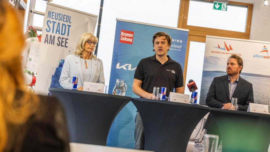 (c) Christian Steinbrenner