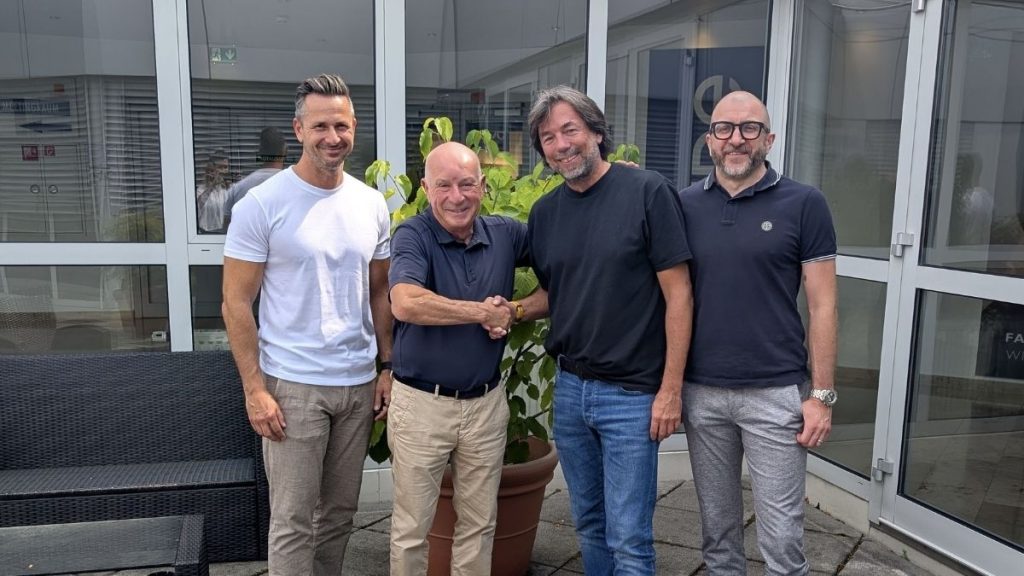 Michael Nendwich (VSSÖ-Geschäftsführer), Michael Schineis (ehem. VSSÖ-Präsidiumssprecher, ehem. Amer Sports), Franz Koll (VSSÖ-Präsidiumssprecher Geschäftsführer INTERSPORT Austria), Markus Zanier (VSSÖ-Schriftführer, CEO ZANIER Gloves) | (c) VSSÖ
