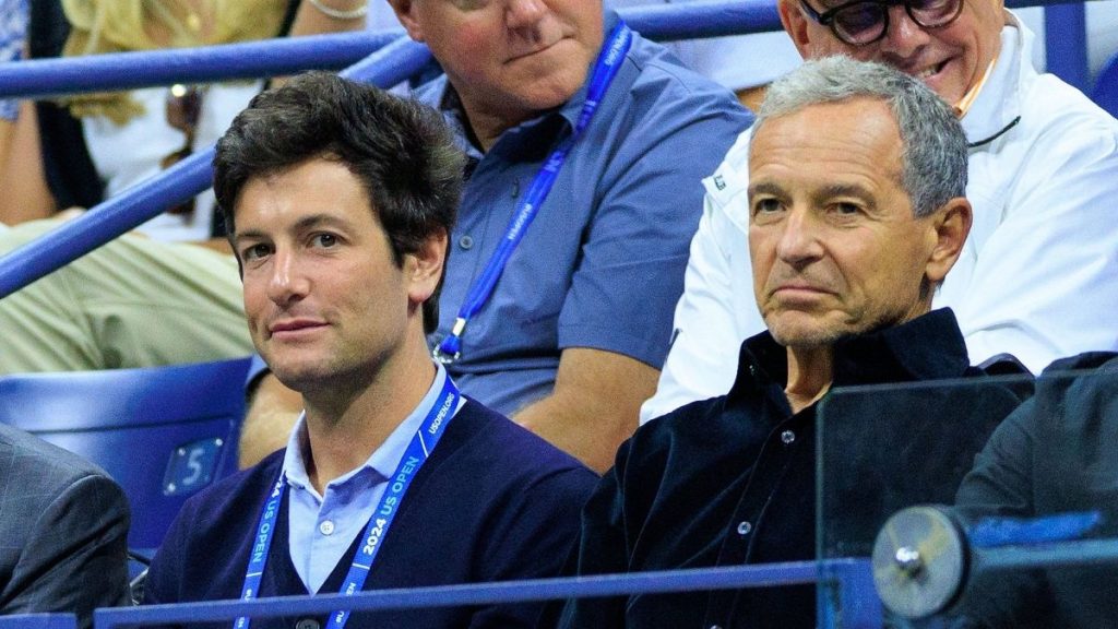 Joshua Kushner und Disney-CEO Bob Iger(c) IMAGO