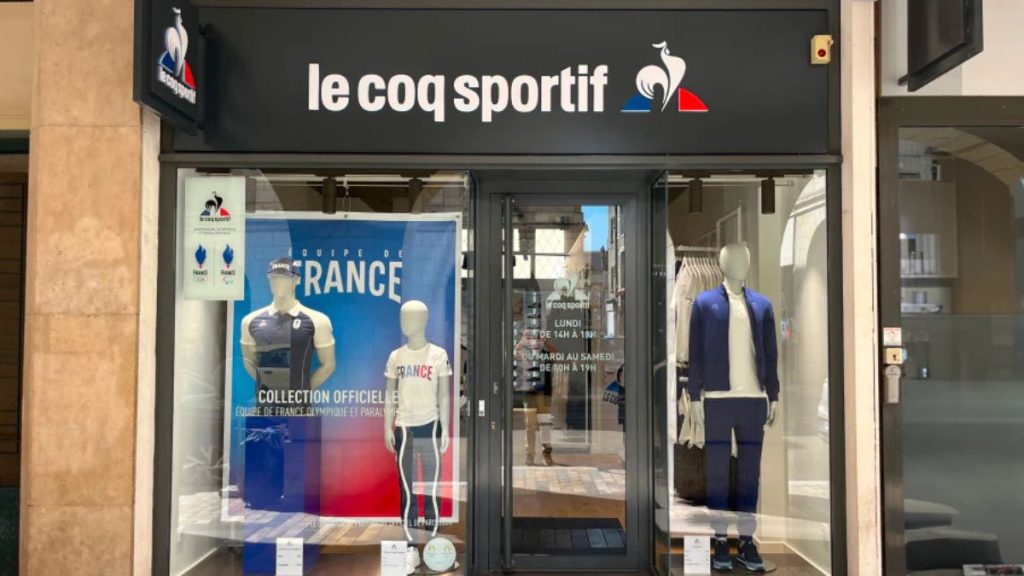 (c) Le Coq Sportif