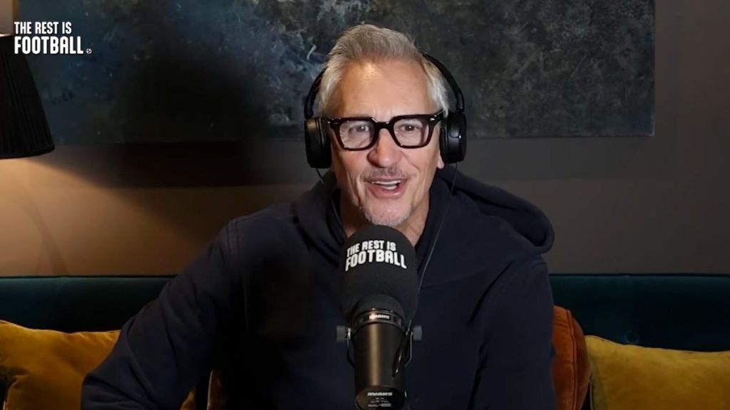 (c) Screenshot YouTube