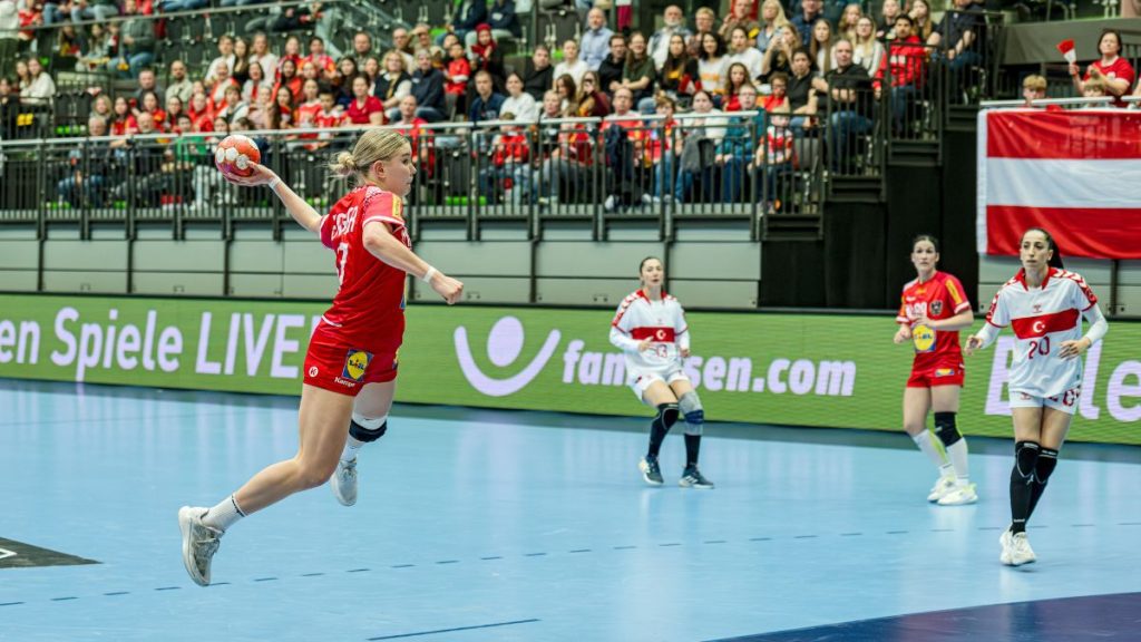 (c) Eva Manhart
