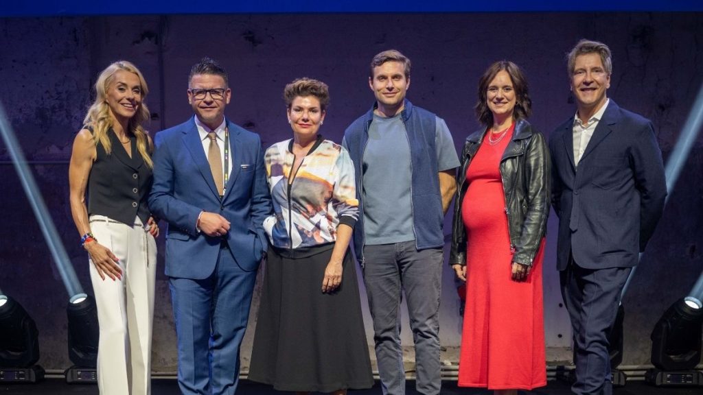 Inga Leschek – Chief Content Officer, RTL Deutschland; Oliver Vesper – Deputy CEO & CDO, RTL AdAlliance; Elisabeth Frank – Managing Director Austria RTL AdAlliance; Max Orgonyi – Chief Transformation & AI Officer, RTL Deutschland; Claudia Ostermann-Schabata – Deputy Managing Director & PPA Austria RTL AdAlliance; Frank Vogel – Geschäftsführer Ad Alliance | (c) RTL AdAlliance